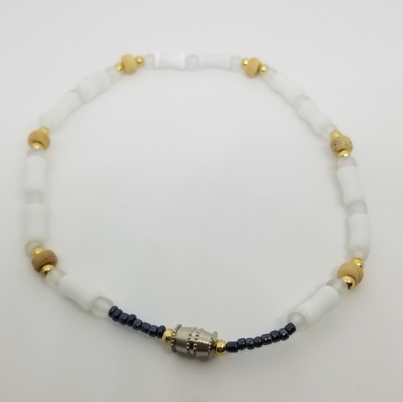 VINTAGE MOTHER OF PEARL & WOOD BEAD BOHO ANKLE BRACELET - Picture 1 of 4